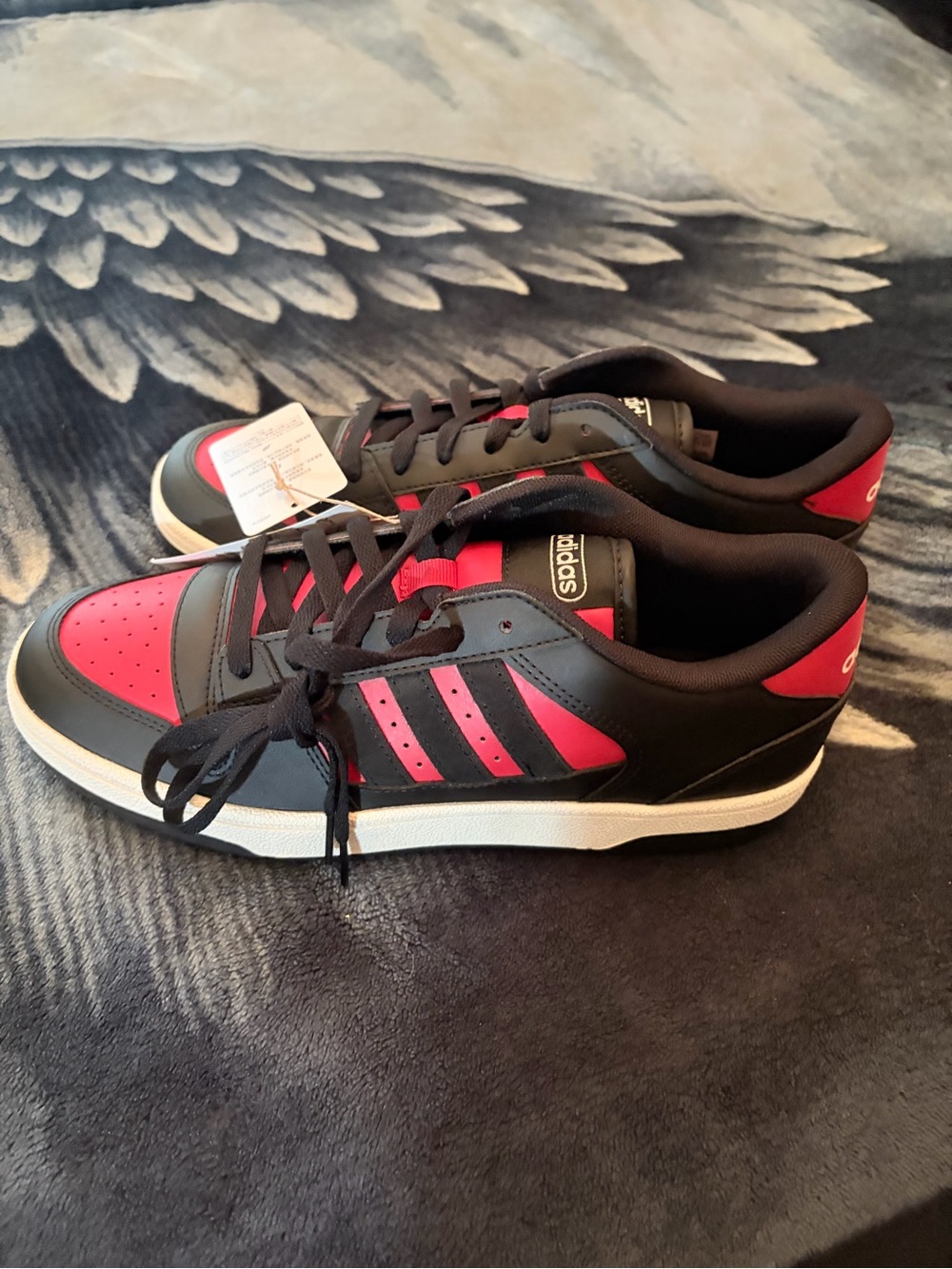 adidas Men’s Low-Top Sneakers - Black & Red Accents